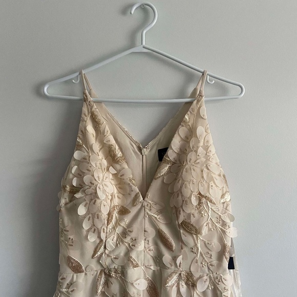 HOLIDAY PARTY NWT FLORAL APPLIQUÉ MIDI DRESS GOLD BRIDAL SHOWER BABY FORMAL - Picture 2 of 10